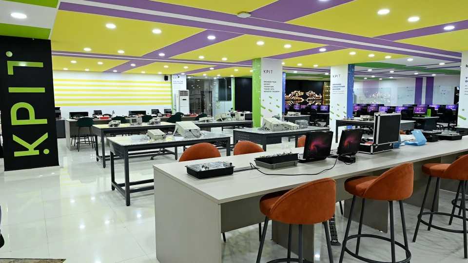 Technocrats Group of Institutions Bhopal KPIT Mobility Lab photo 19